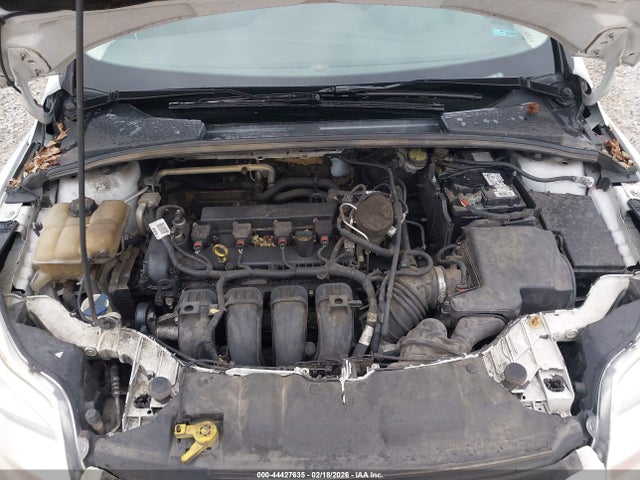 Ford FOCUS SE 2014 1FADP3F2XEL409903 Image 10