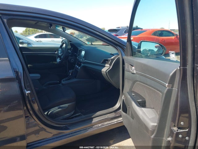 5NPD84LF7LH564723 Hyundai ELANTRA SEL