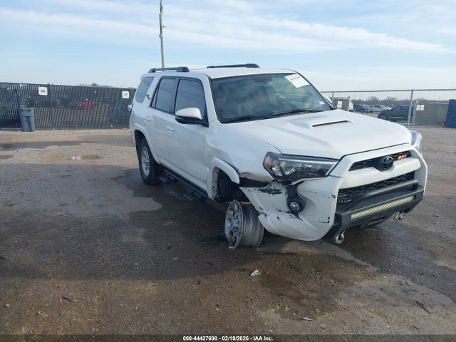 2019 TOYOTA 4RUNNER JTEBU5JR6K5693486
