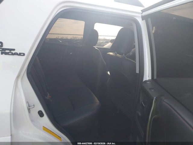2019 TOYOTA 4RUNNER JTEBU5JR6K5693486 Photo 7
