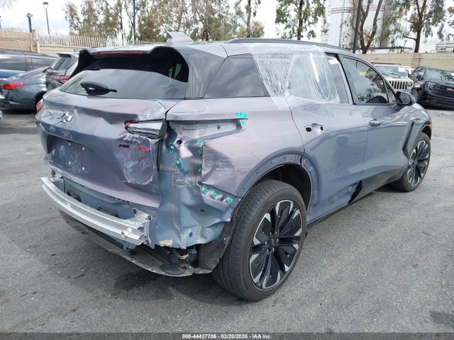 2024 CHEVROLET BLAZER EV 3GNKDCRJ1RS213143 Photo 3
