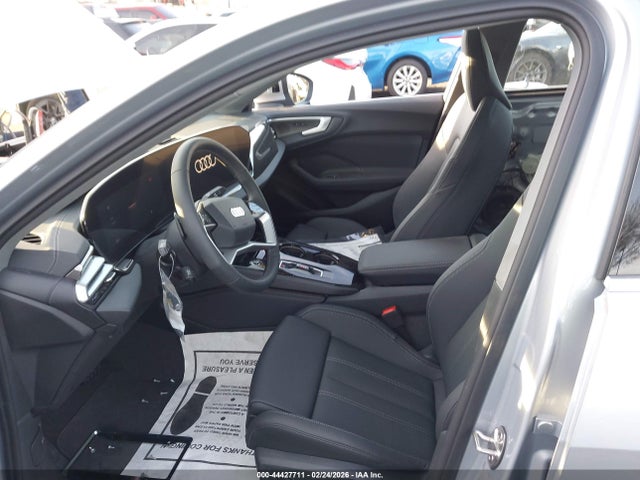Продажа на аукционе авто 2025 Audi All-new A5 Premium Plus Tfsi Quattro S Tronic, vin: WAU2BCFU6SN096993, номер лота: 44427711