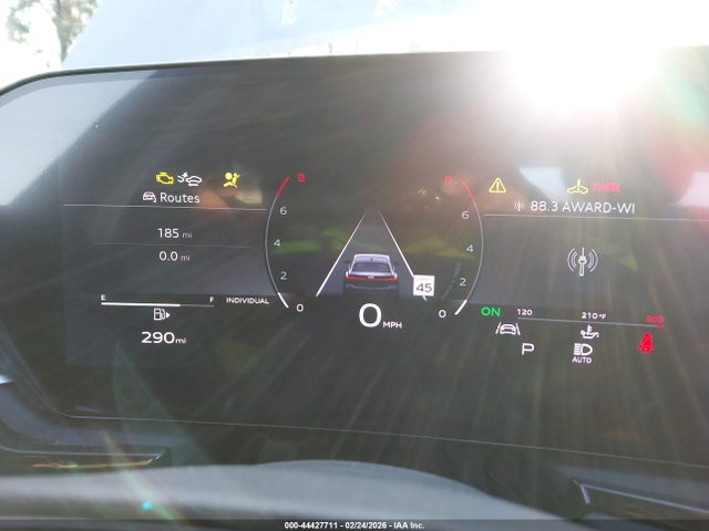 Продажа на аукционе авто 2025 Audi All-new A5 Premium Plus Tfsi Quattro S Tronic, vin: WAU2BCFU6SN096993, номер лота: 44427711