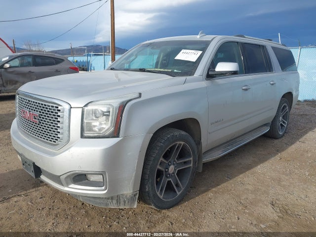 2015 Gmc Yukon Xl 1500 Denali მანქანა იყიდება აუქციონზე, vin: 1GKS2JKJ3FR684761, აუქციონის ნომერი: 44427712