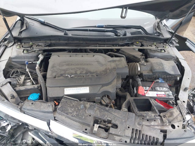 1HGCR3F82HA034143 Honda Accord Ex-l V6