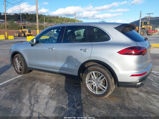 Porsche Cayenne Diesel 2015 WP1AF2A23FLA35670 Image 14