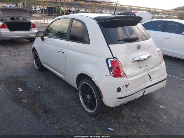 2013 FIAT 500 3C3CFFAR8DT540947 Photo 2