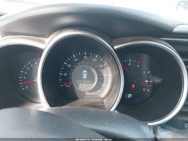 KIA Optima Lx 2015 KNAGM4A73F5574879 Image 7