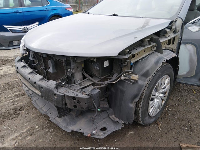 4T4BF1FK5ER407786 Toyota CAMRY LE
