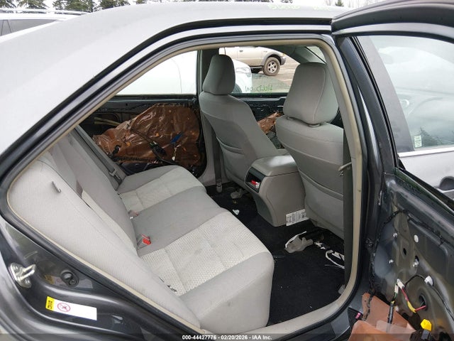 4T4BF1FK5ER407786 Toyota CAMRY LE