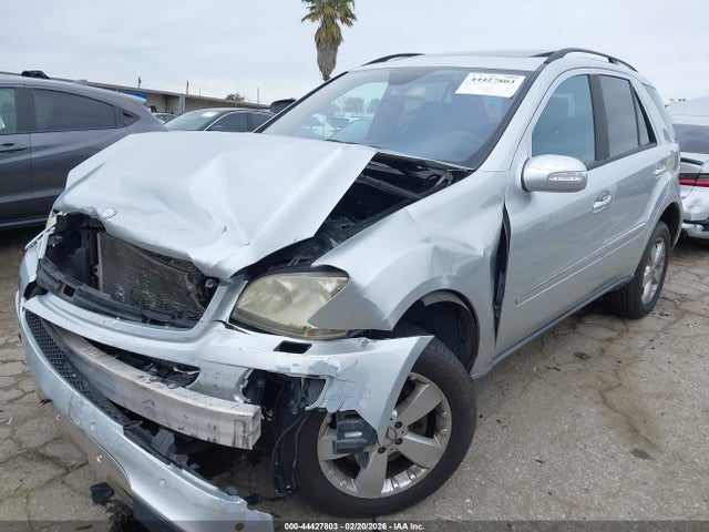 Продаж на аукціоні авто 2006 Mercedes-benz Ml 500 4matic, vin: 4JGBB75E26A037498, номер лоту: 44427803
