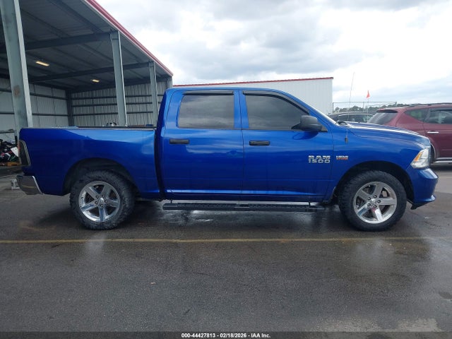 44427813 :رقم المزاد ، 1C6RR7KT3GS146802 vin ، 2016 Ram 1500 Express مزاد بيع