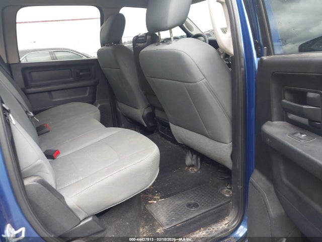 44427813 :رقم المزاد ، 1C6RR7KT3GS146802 vin ، 2016 Ram 1500 Express مزاد بيع