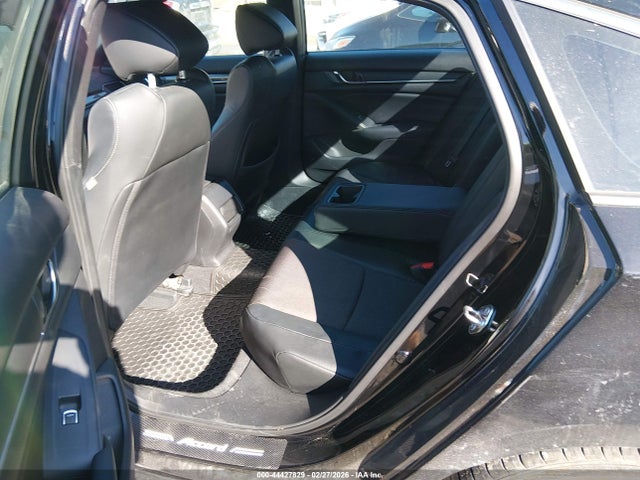 1HGCV1F3XJA157747 Honda Accord Sport