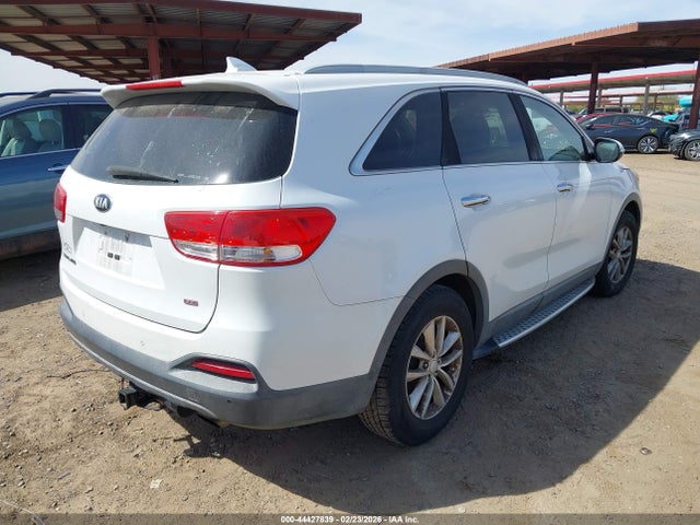 5XYPG4A37GG048478 KIA Sorento 2.4l Lx