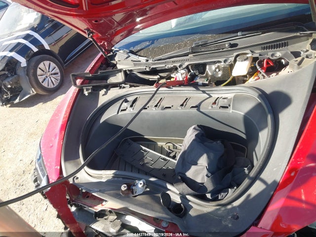 2024 TESLA MODEL 3 5YJ3E1EB6RF737085 Photo 9