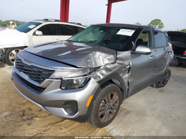 2023 KIA SELTOS KNDEPCAA9P7370620 Photo 1