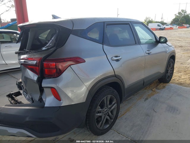 2023 KIA SELTOS KNDEPCAA9P7370620 Photo 3