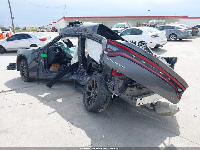 2C3CDXBG2LH254480 Dodge Charger Sxt Rwd