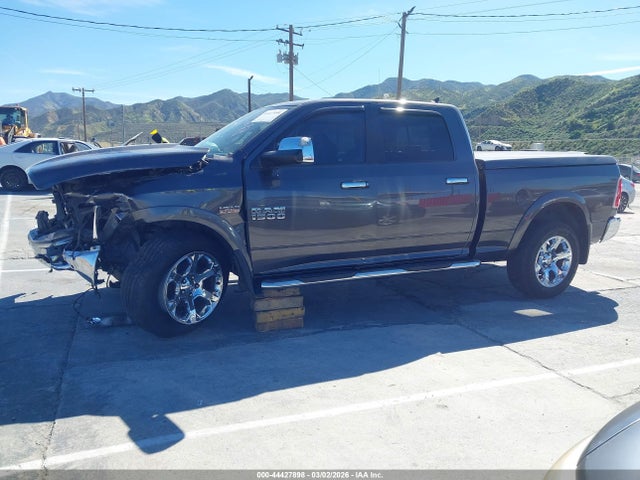 Продаж на аукціоні авто 2017 Ram 1500 Laramie  4x4 6'4 Box, vin: 1C6RR7VT1HS764164, номер лоту: 44427898