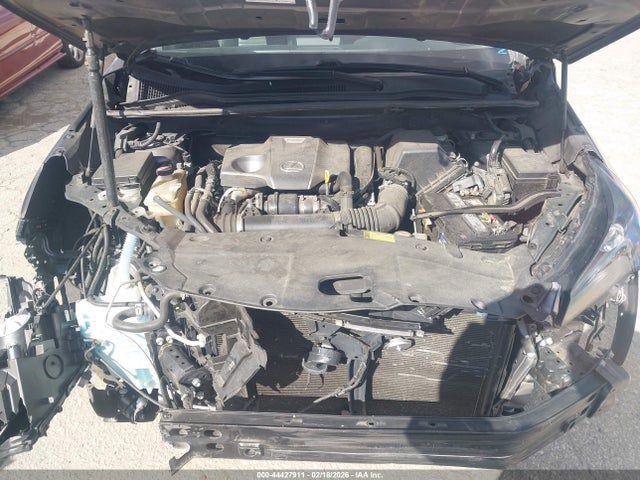 JTJYARBZ8F2011323 Lexus NX 200T