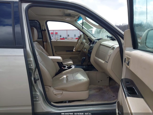 Продажа на аукционе авто 2012 Ford Escape Limited, vin: 1FMCU0E74CKC15764, номер лота: 44427946