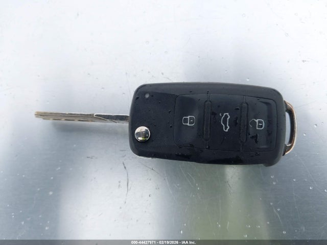 44427971 :رقم المزاد ، 3VW2B7AJ4HM322519 vin ، 2017 Volkswagen Jetta 1.4t S مزاد بيع
