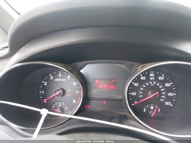 KNDMB5C1XG6175277 KIA SEDONA LX