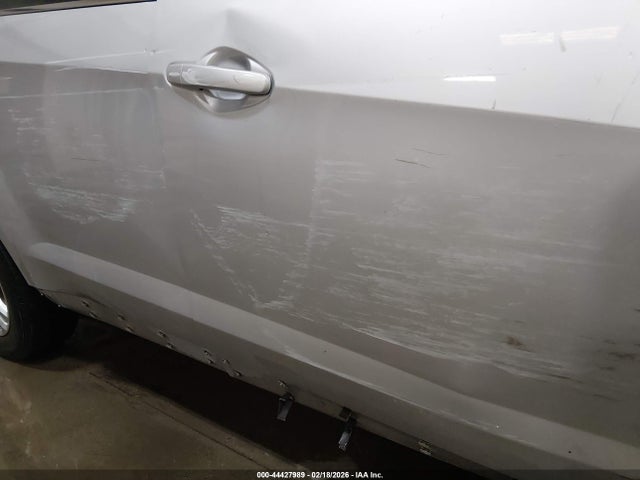 2GNFLFEK6G6114494 Chevrolet EQUINOX LT