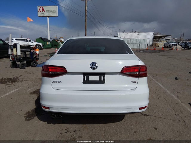 Продаж на аукціоні авто 2018 Volkswagen Jetta 1.4t S, vin: 3VW2B7AJ7JM248342, номер лоту: 44428001