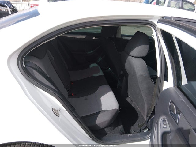 Продаж на аукціоні авто 2018 Volkswagen Jetta 1.4t S, vin: 3VW2B7AJ7JM248342, номер лоту: 44428001