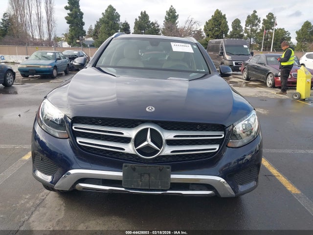 WDC0G4KB4JV017173 Mercedes-Benz Glc 300 4matic
