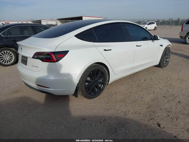 2022 TESLA MODEL 3 5YJ3E1EB9NF130642 Photo 3
