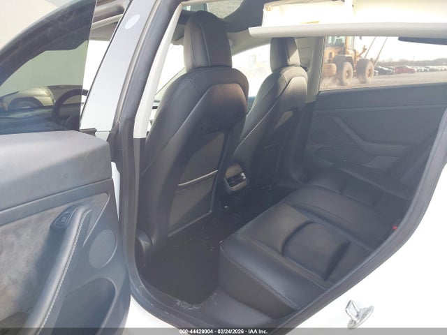 2022 TESLA MODEL 3 5YJ3E1EB9NF130642 Photo 7