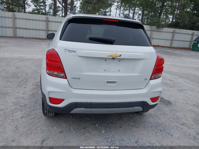 KL7CJLSB1JB692461 Chevrolet Trax Lt