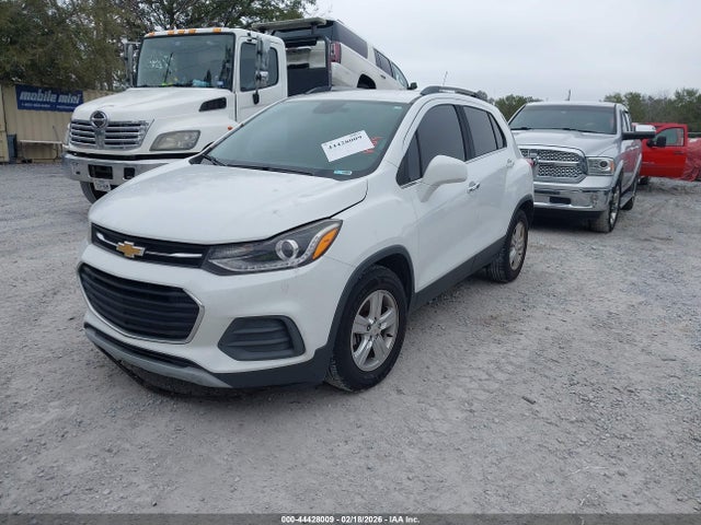 KL7CJLSB1JB692461 Chevrolet Trax Lt