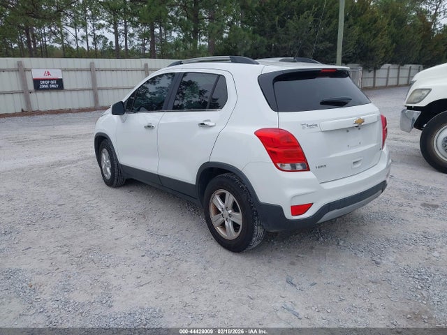 KL7CJLSB1JB692461 Chevrolet Trax Lt