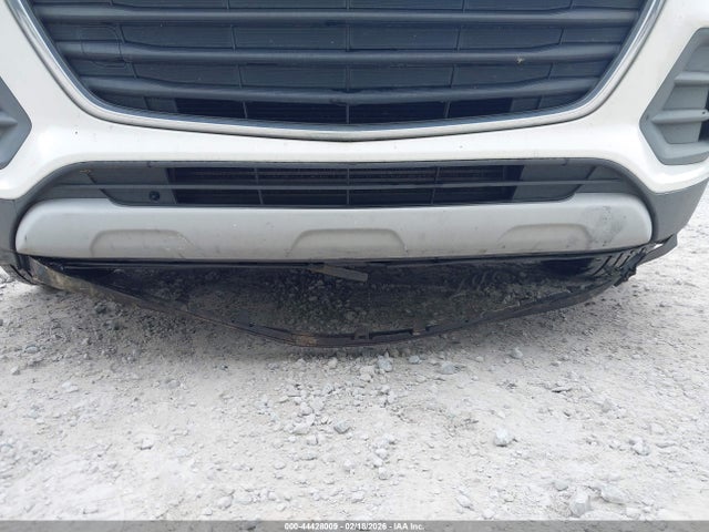 KL7CJLSB1JB692461 Chevrolet Trax Lt