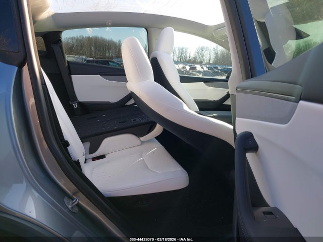 Продаж на аукціоні авто 2026 Tesla Model Y Long Range Launch Series/premium All-wheel Drive, vin: 7SAYGDEE7TF567082, номер лоту: 44428079