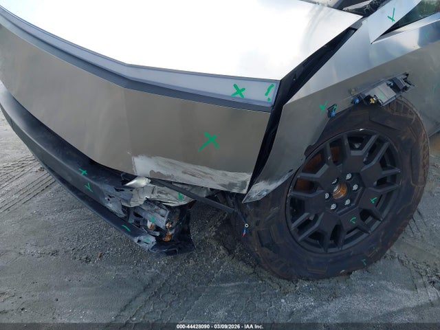 44428090 :رقم المزاد ، 7G2CEHEE3RA052720 vin ، 2024 Tesla Cybertruck Cyberbeast مزاد بيع
