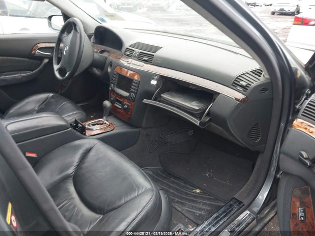 2006 Mercedes-benz S 500 4matic მანქანა იყიდება აუქციონზე, vin: WDBNG84J96A463484, აუქციონის ნომერი: 44428121