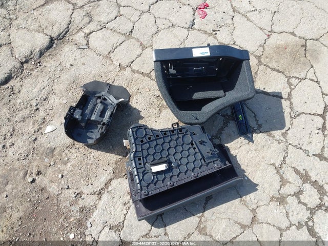 WBA8E9G58GNT86364 BMW 328I