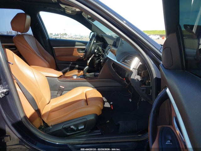WBA8E9G58GNT86364 BMW 328I