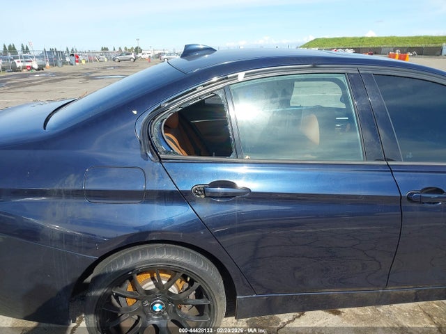 WBA8E9G58GNT86364 BMW 328I