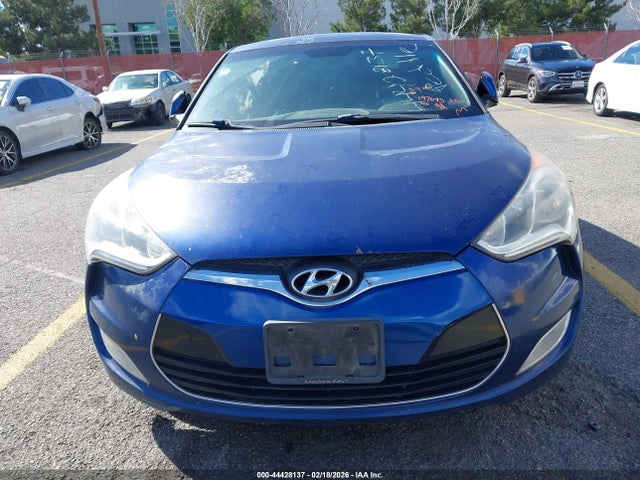 2016 HYUNDAI VELOSTER KMHTC6AD7GU260659 Photo 5