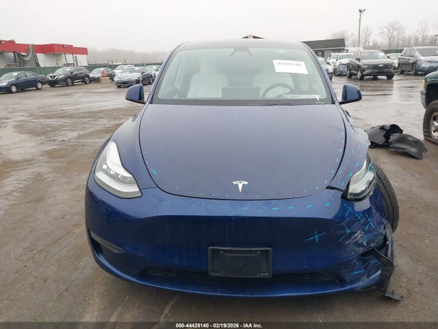 Продаж на аукціоні авто 2021 Tesla Model Y Long Range Dual Motor All-wheel Drive, vin: 5YJYGDEE1MF067420, номер лоту: 44428140