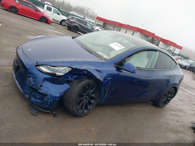 Продаж на аукціоні авто 2021 Tesla Model Y Long Range Dual Motor All-wheel Drive, vin: 5YJYGDEE1MF067420, номер лоту: 44428140