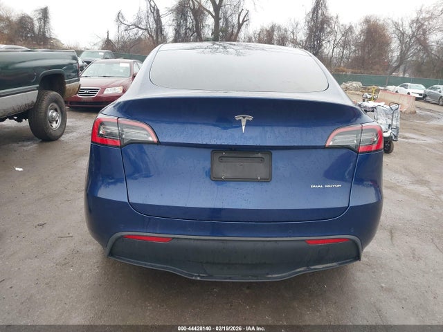 Продаж на аукціоні авто 2021 Tesla Model Y Long Range Dual Motor All-wheel Drive, vin: 5YJYGDEE1MF067420, номер лоту: 44428140