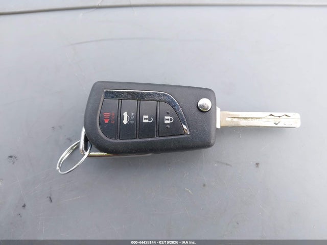 4T1B11HK5KU698419 Toyota CAMRY SE