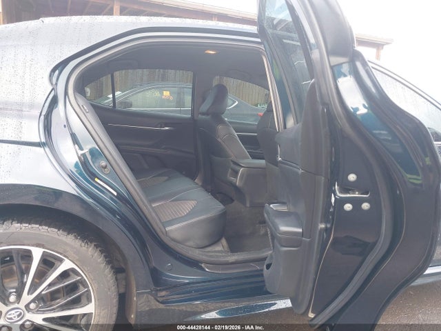 4T1B11HK5KU698419 Toyota CAMRY SE